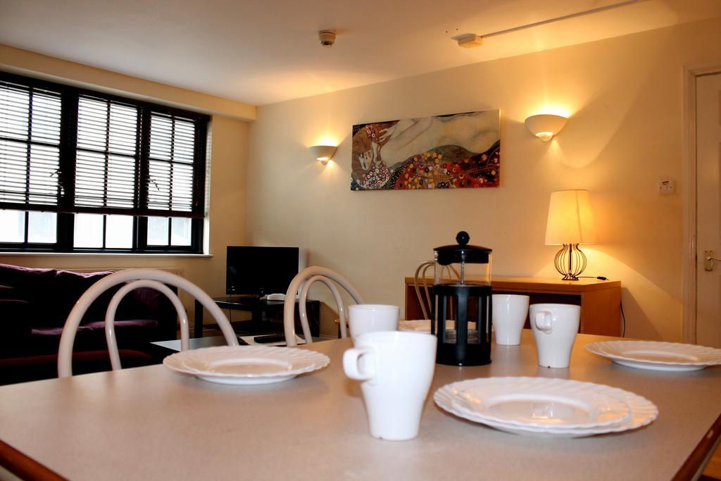 Acorn - Bakers Row Apartments Лондон Экстерьер фото
